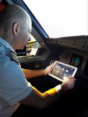 SmartLynx Airlines introduces new technology solutions to raise safety standards