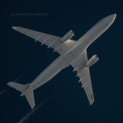 Airbus A330 9H-SMF